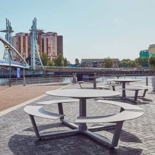Image of a pair of La Grand Ronde picnic tables outside the Lowry Gallery, Salford Quays, Manchester