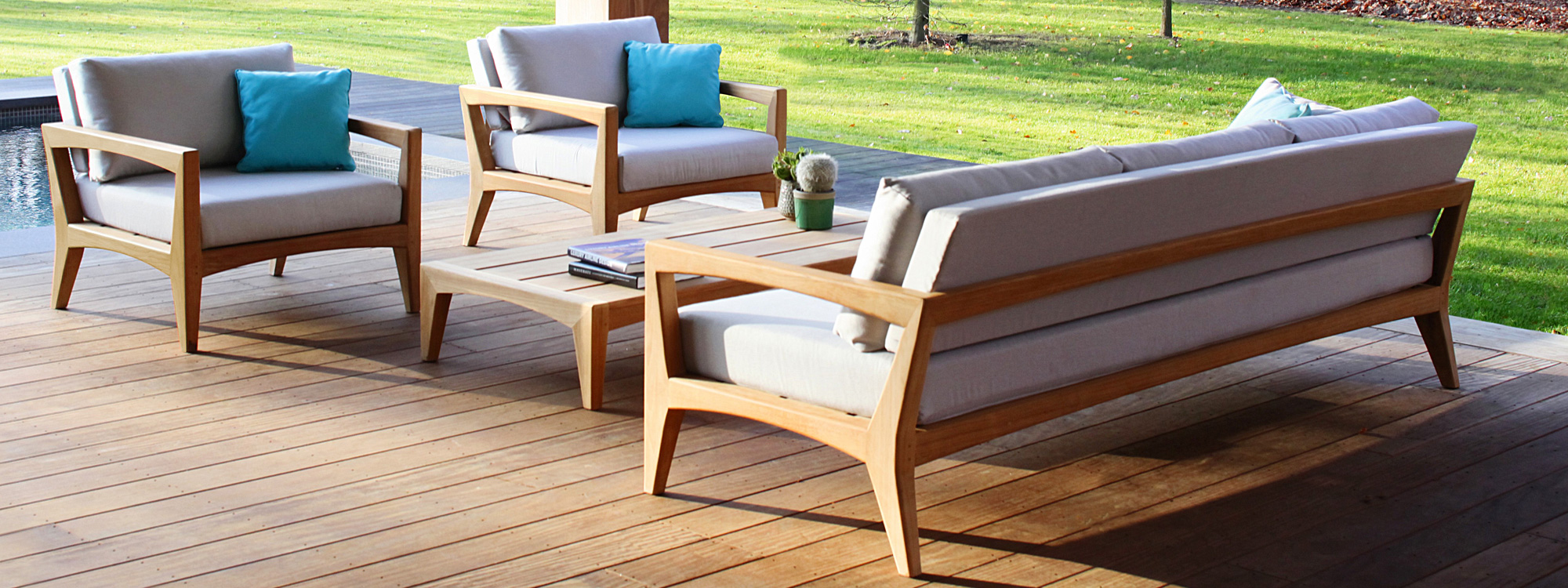 Image of Royal Botania ZNTL 240 3 seater sofa & ZNTL 100 teak lounge chairs on decking