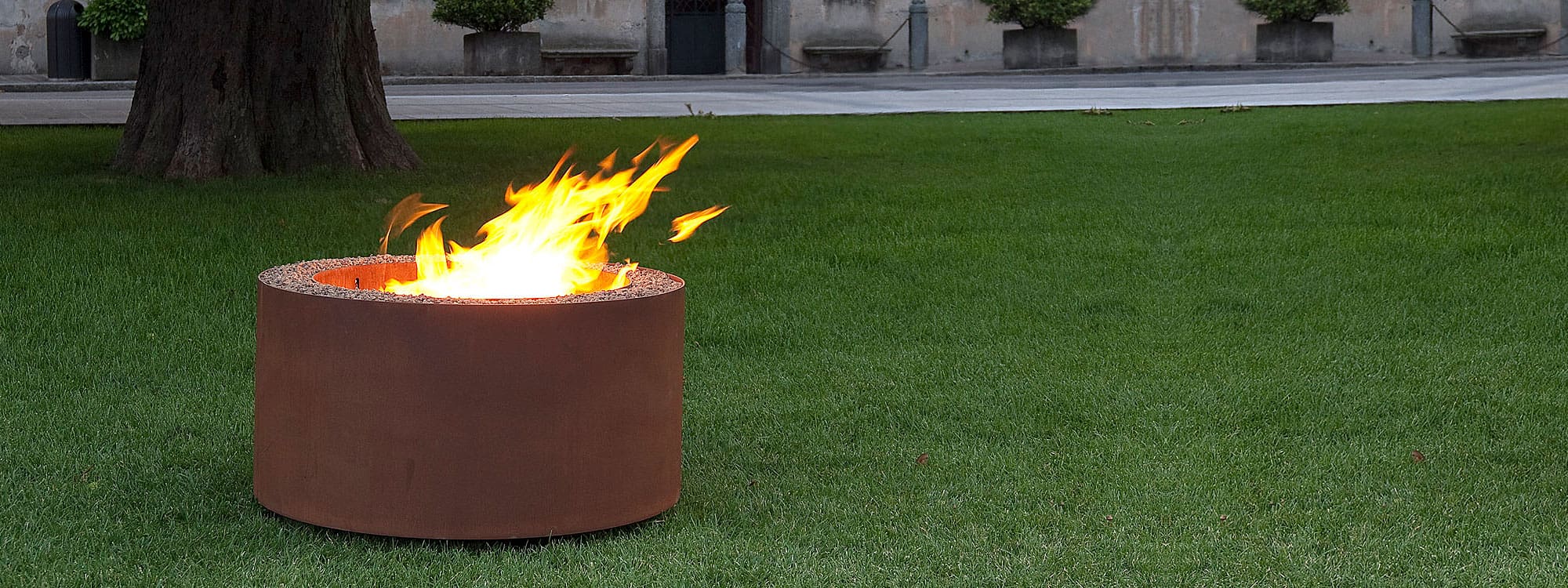 AK47 Mangiafuoco modern fire pit – high quality fire pit with Italian design flare by Ivano Losa