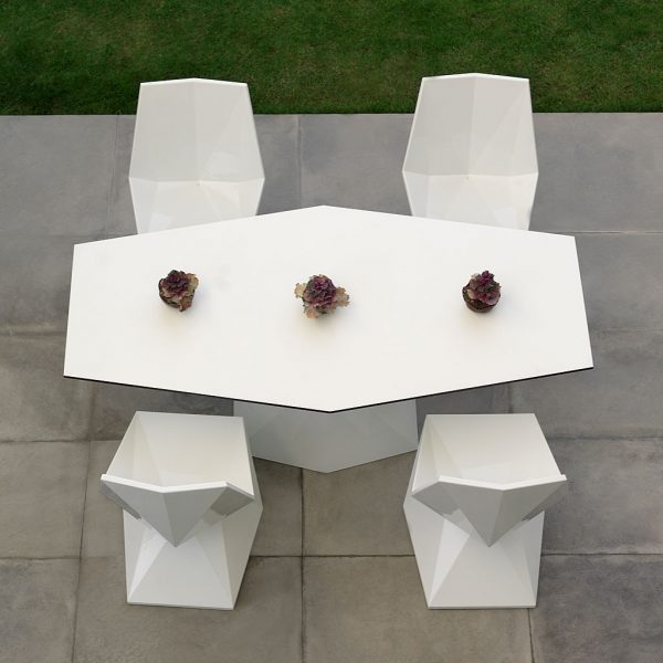 Image of aerial view of Vondom Vertex white garden table and chairs