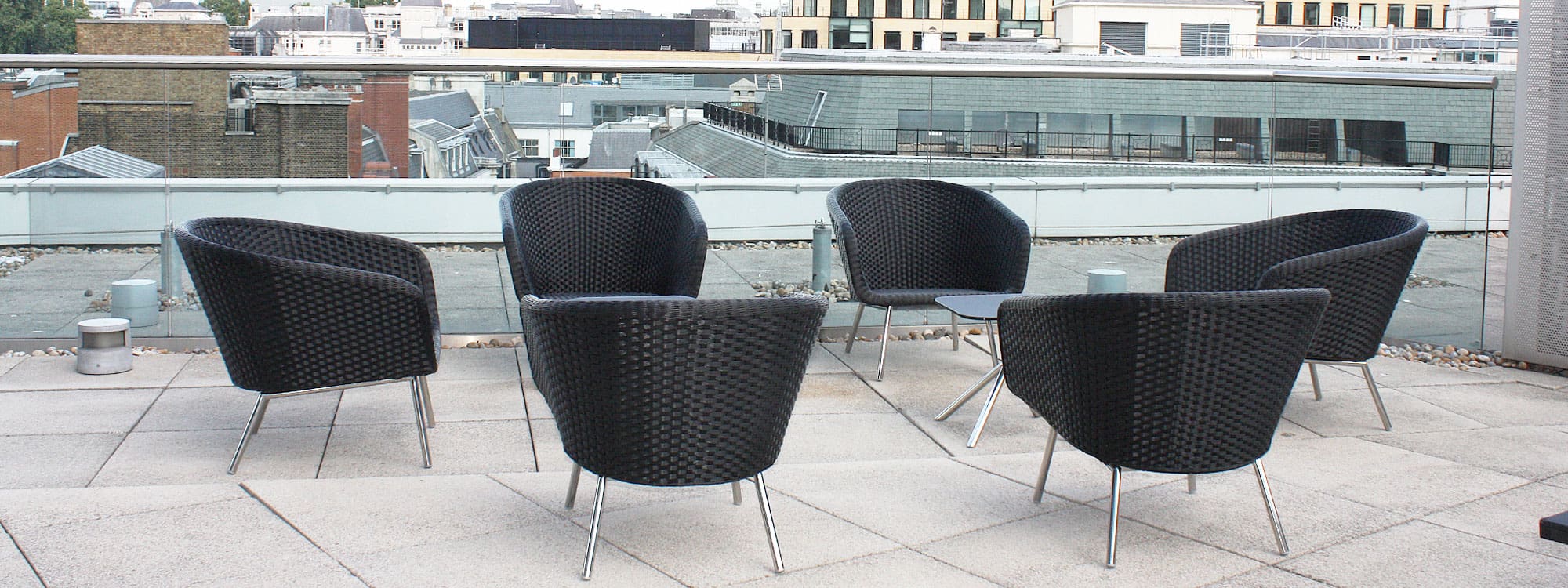 Image of FueraDentro Shell exterior lounge furniture on City of London office rooftop terrace
