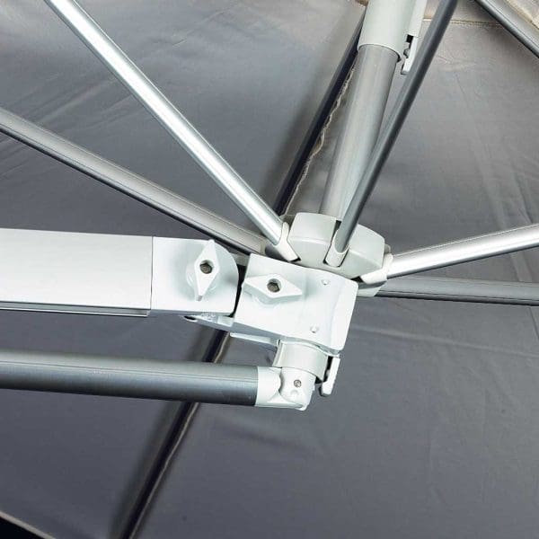Image of underside of Prostor P4 wall mounted parasol's tilting telescopic arm