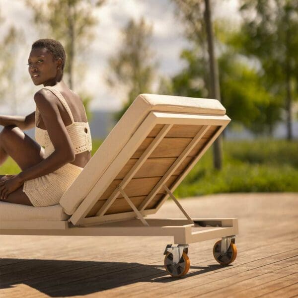 Image of detail of Vineyard sun lounger's adjustable backrest and industrial-style wheels by Vondom