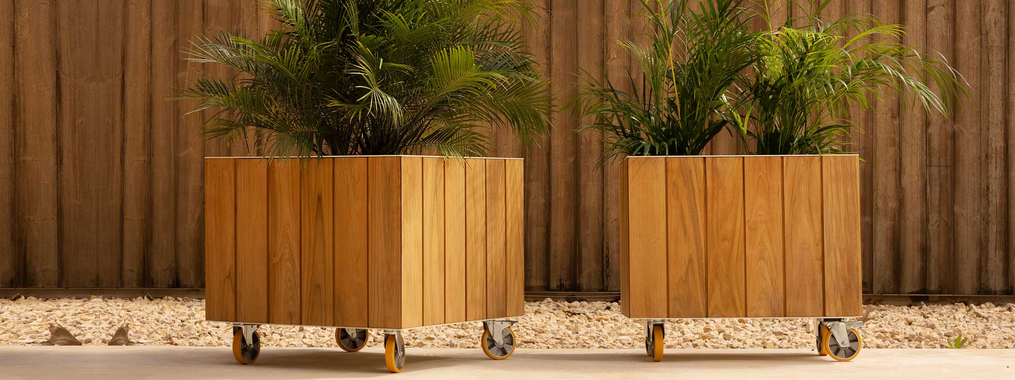 Image of pair of Vineyard teak & aluminium planters with wheels by Vondom