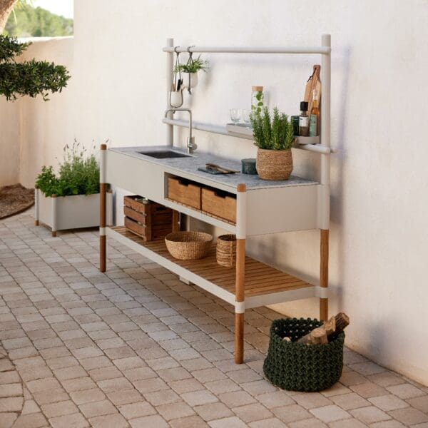 Image of Sticks outdoor kitchen counter top in sand coloured aluminium & teak