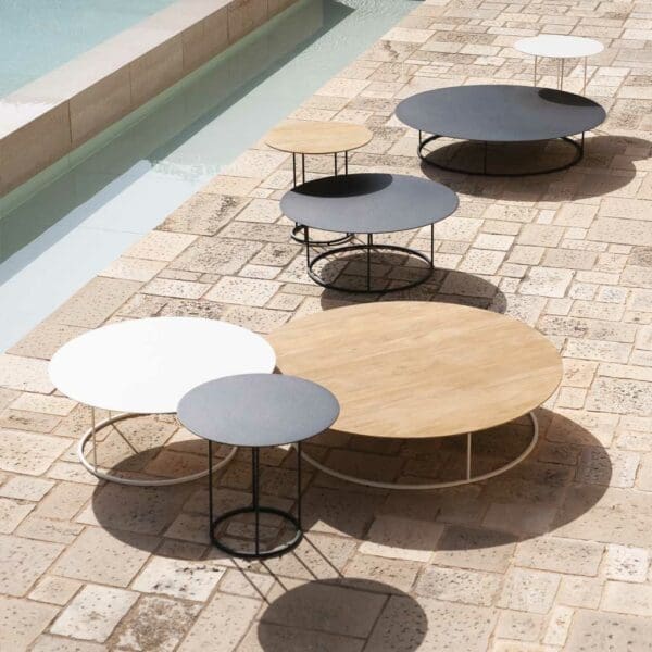 Image of aerial view of Zefiro low tables in different sizes and finishes