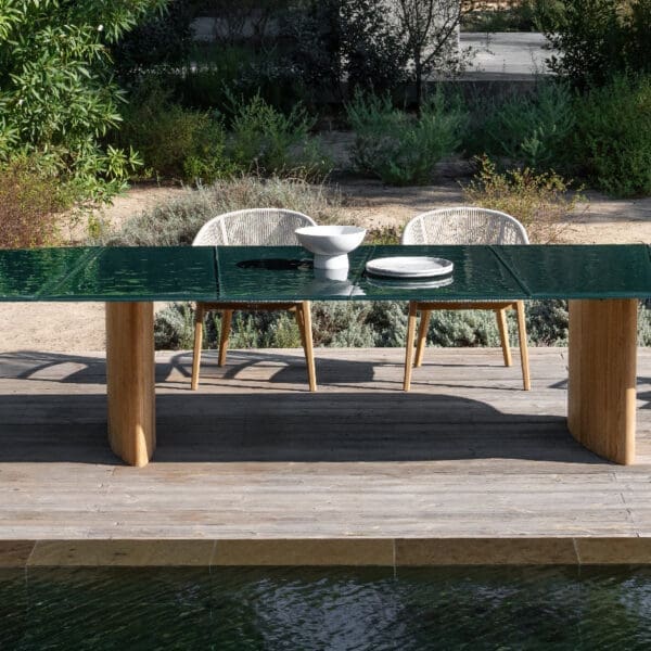 Image of Regaliz large garden table and Carés teak chairs by Royal Botania