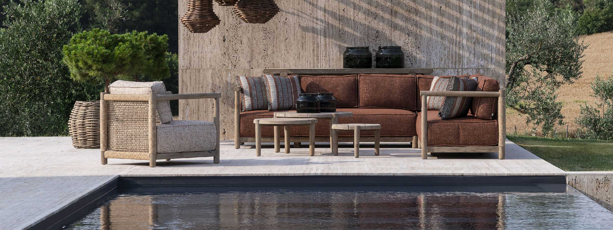 Image of Gommaire Mieke luxury teak lounge set