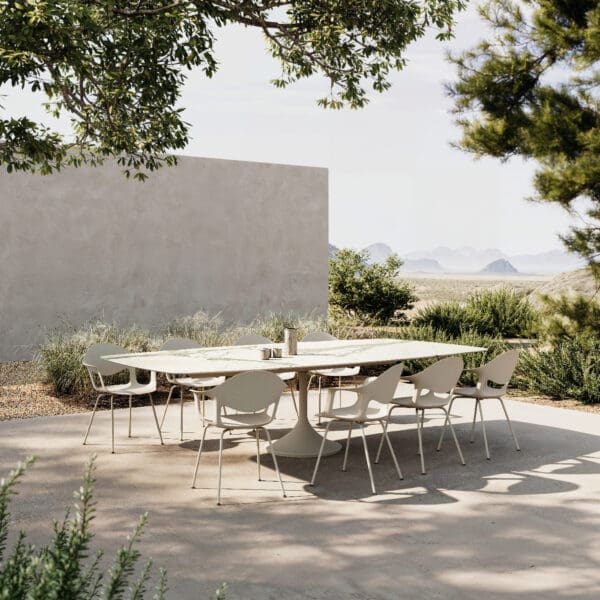 Image of Central oval luxury garden table by Joli