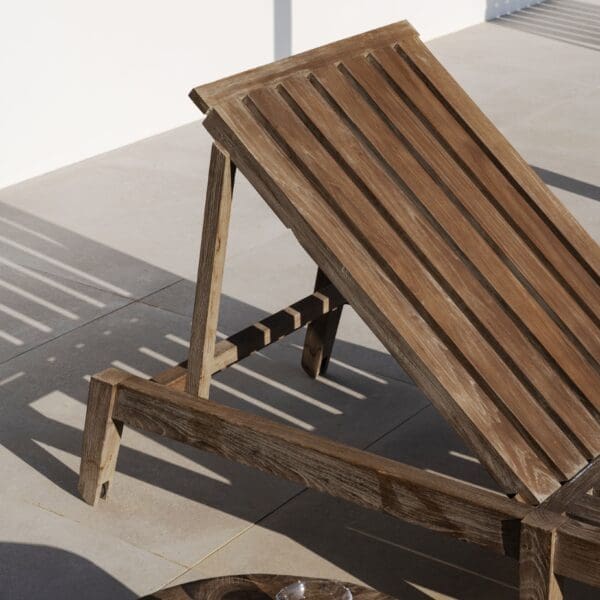 Image of detail of Gommaire Copenhague Sunny teak daybed