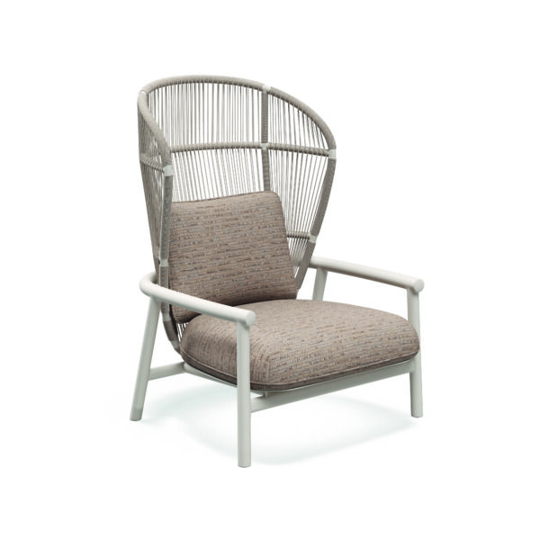 Studio image of Gloster Fern aluminium lounge chair with high back in bone and dune colour combination