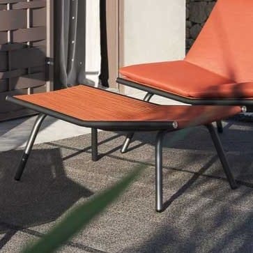 Image of Roda Laze lounge chair and footrest