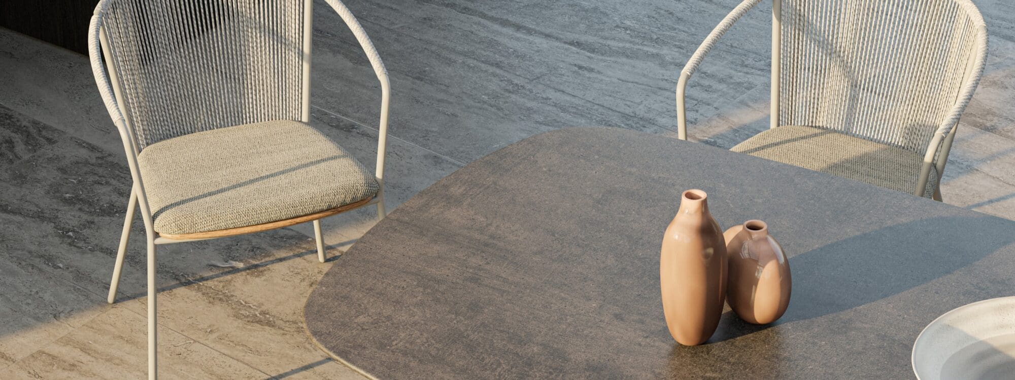 Image of Exes table and Cordiz chairs by Royal Botania