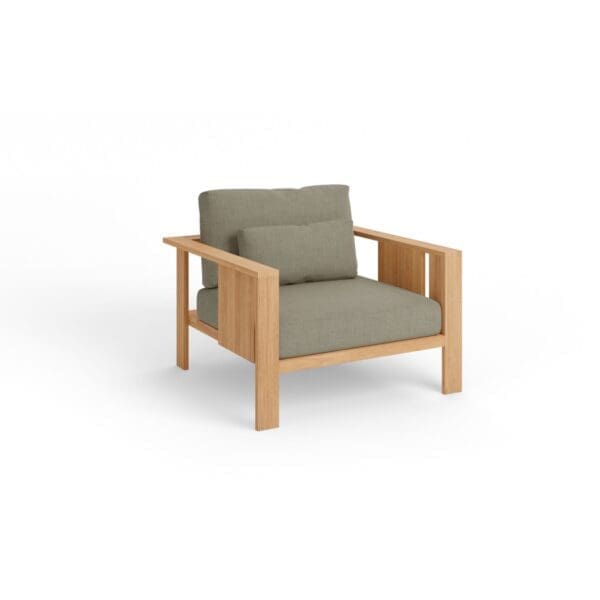 Studio image of Oiside Beam iroko lounge chair