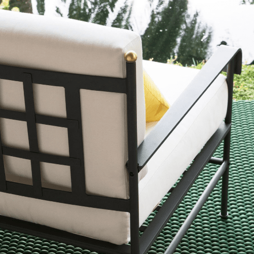 Image of rear of Unopiu Toscana lounge furniture